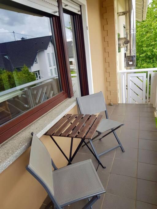Ludwinas Pfingststube Apartamento Mastershausen Exterior foto
