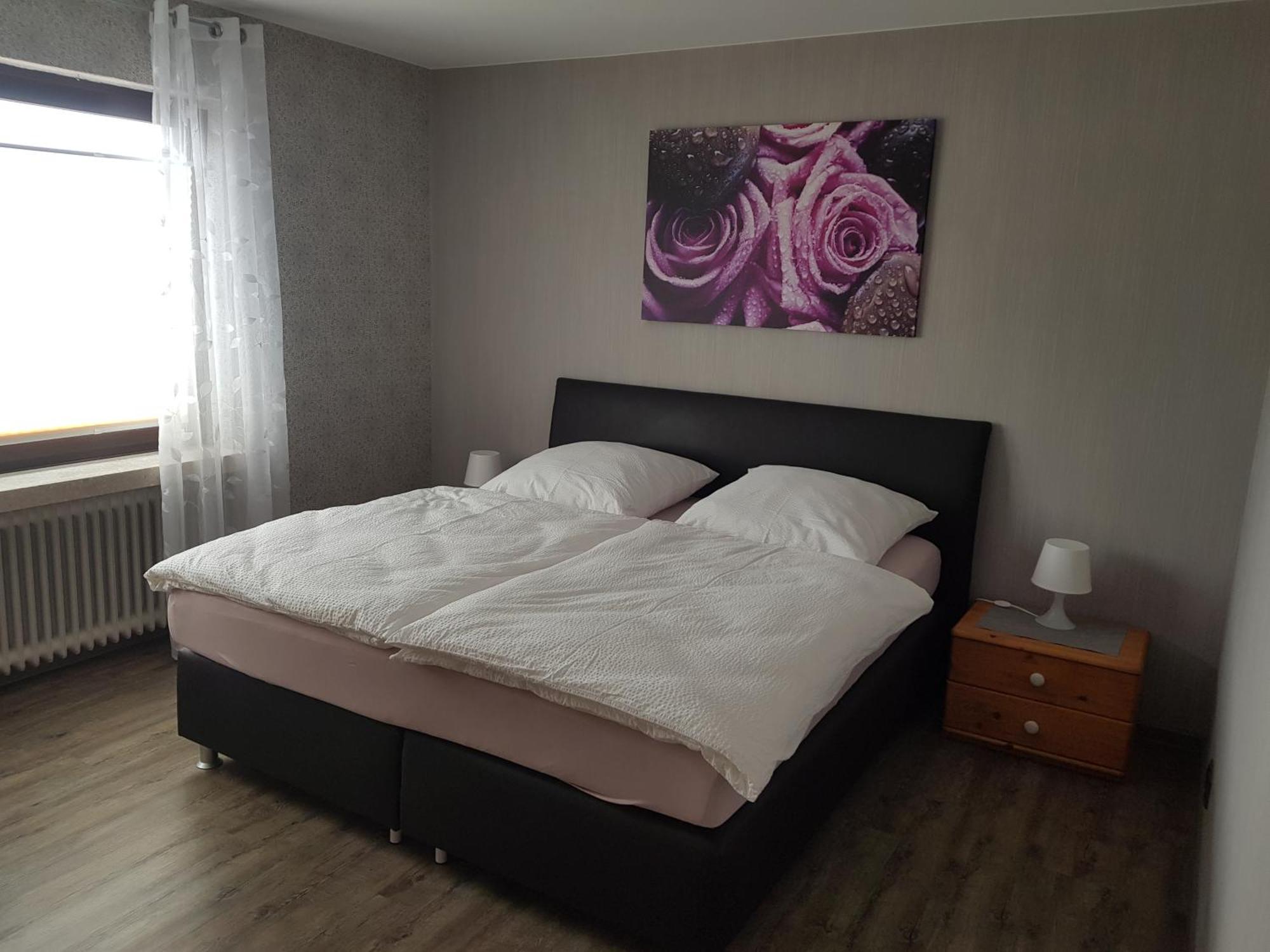 Ludwinas Pfingststube Apartamento Mastershausen Exterior foto