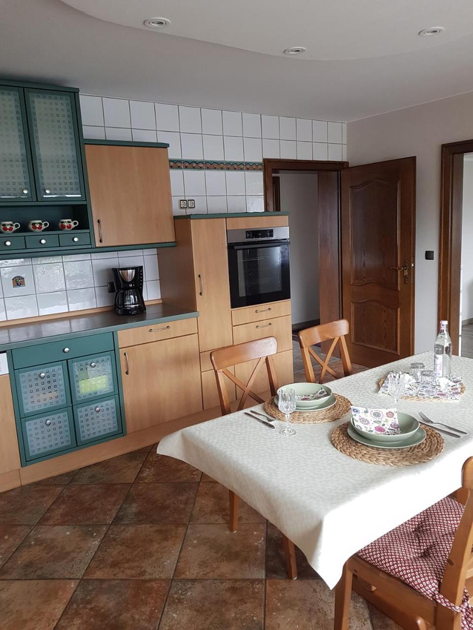 Ludwinas Pfingststube Apartamento Mastershausen Exterior foto